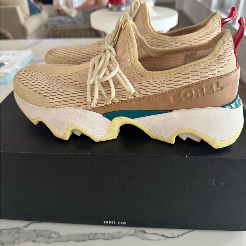 Sorel Tan and Yellow Chunky Sneakers